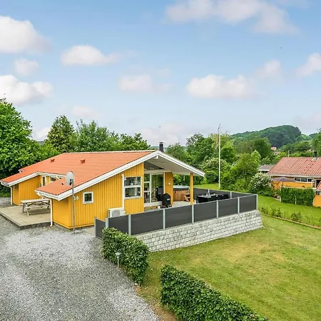 Holiday home Three-bedroom In Haderslev *